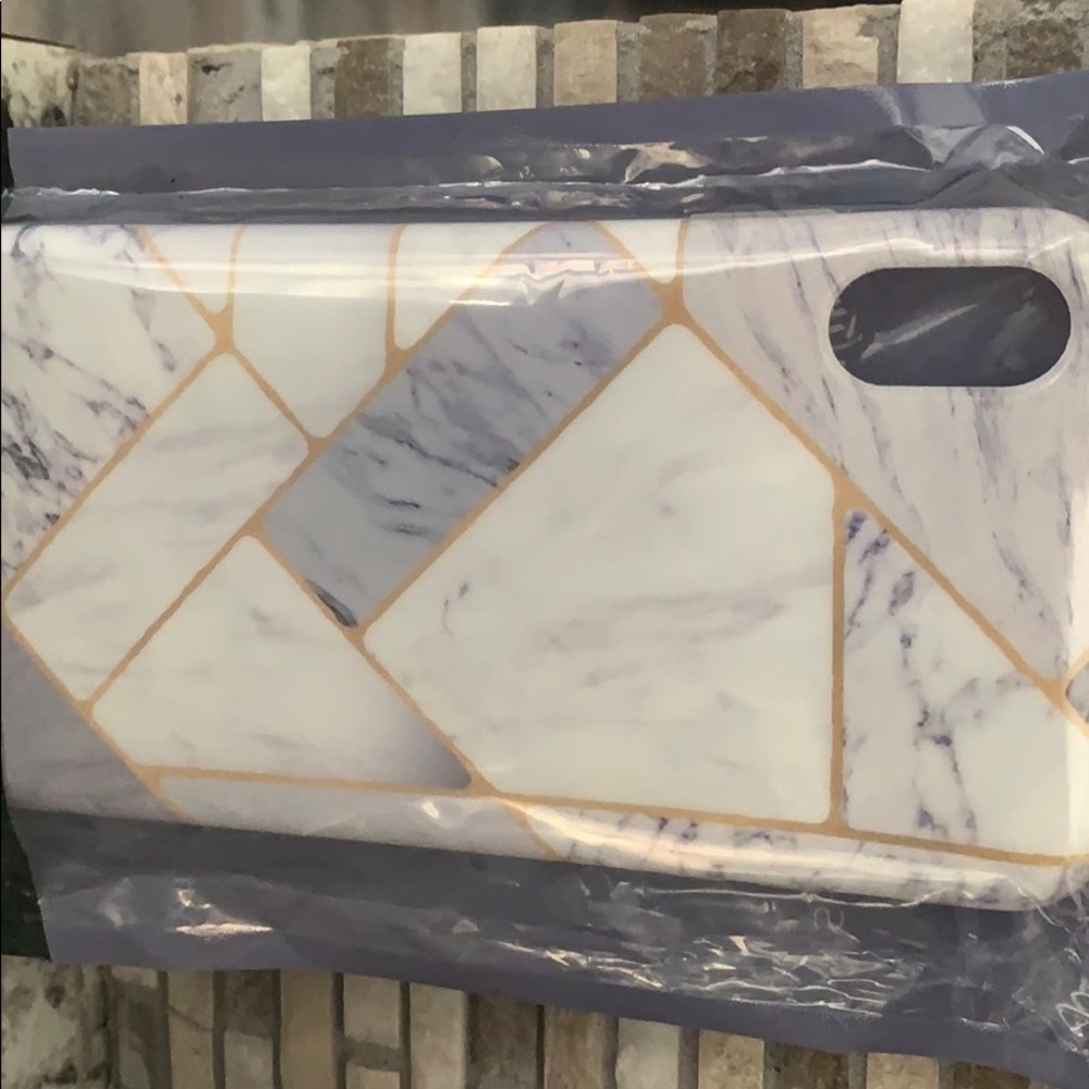 CASELY iPhone case - Picture 2 of 6
